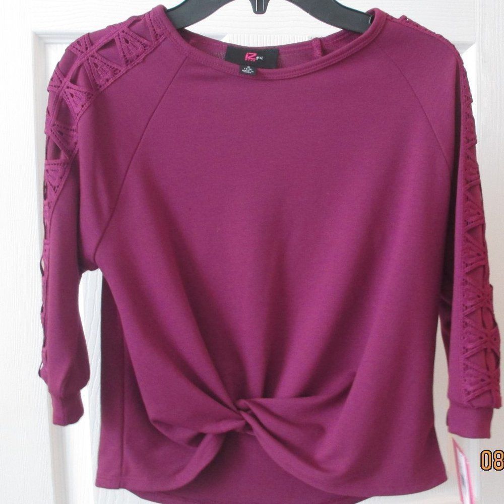 Girl shirt NWT S(7-8) burgundy